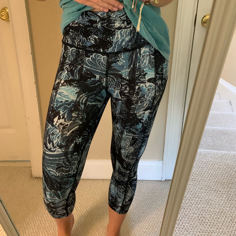 lululemon leggings!